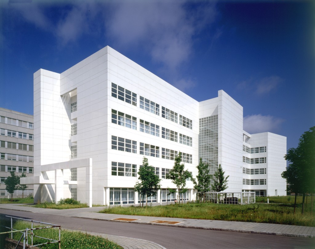 Siemens Office - Research Facilities Richard Meier-4