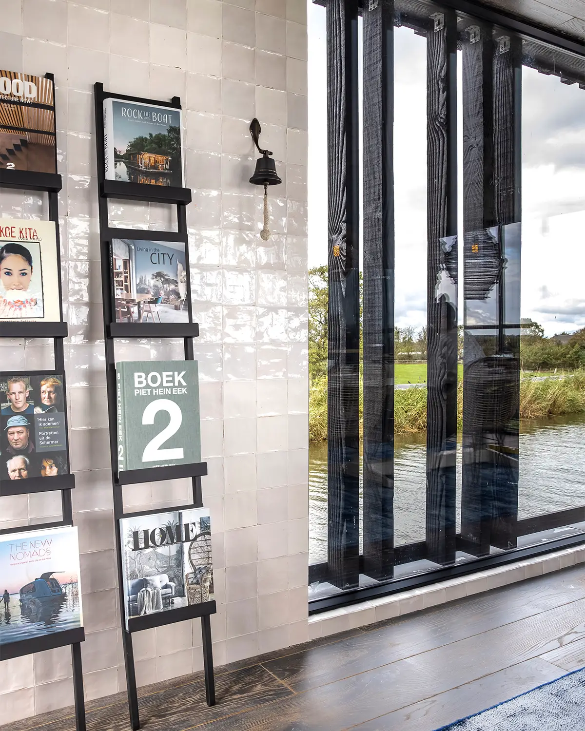 荷兰水上集装箱之家（Zwarte Zwaan）-15