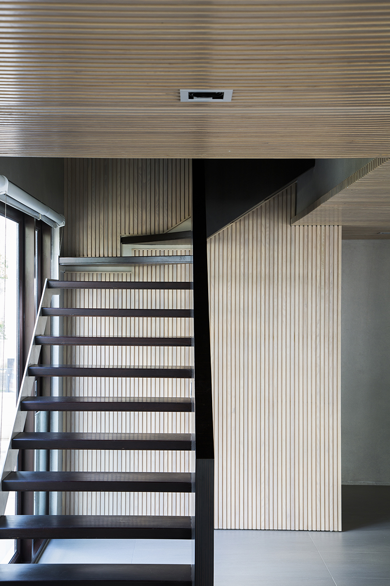 温豪美斯别墅

注释：Vinhomes可能是一个特定的地产相关品牌名称，直接音译为温豪美斯 ，Villa常见意思是别墅  -26