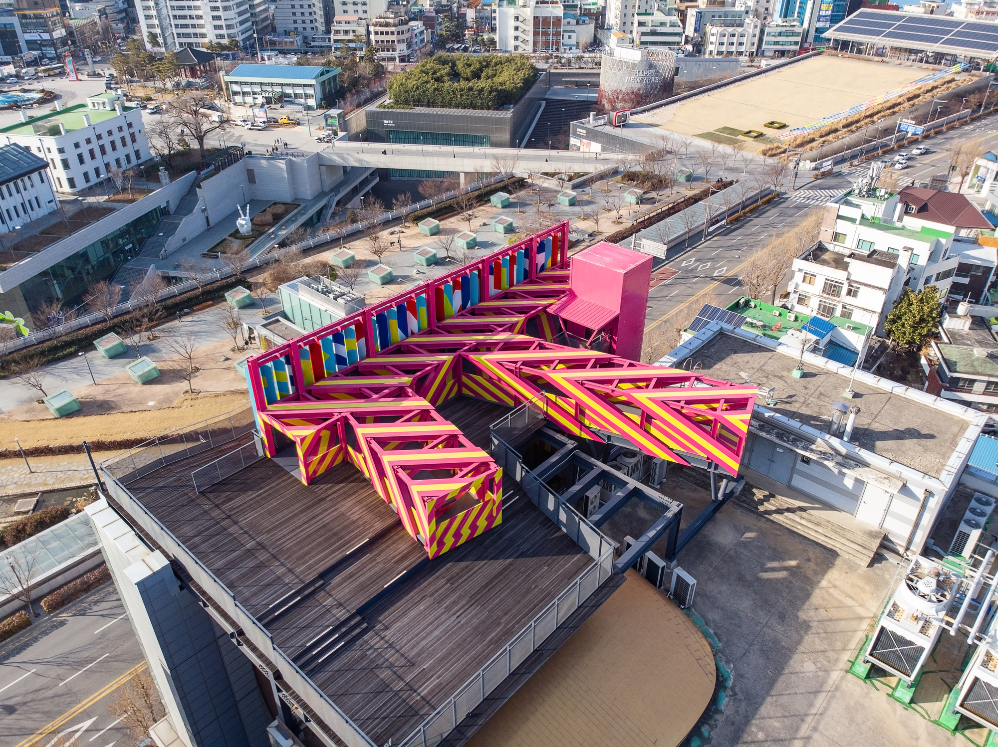 韩国光州“自主建筑”装置艺术-6