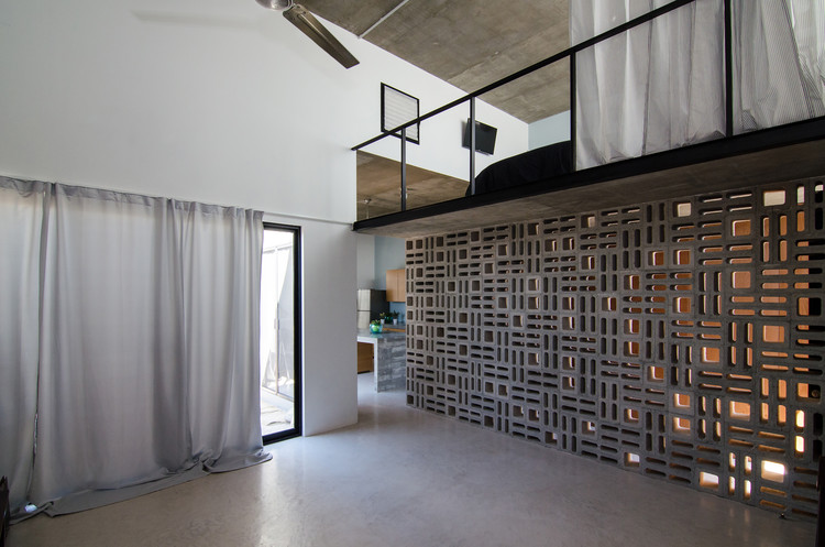 Uncles House  Paola Ruffo Ruffo – Montserrat Perpuli Hallal Arquitectas-1