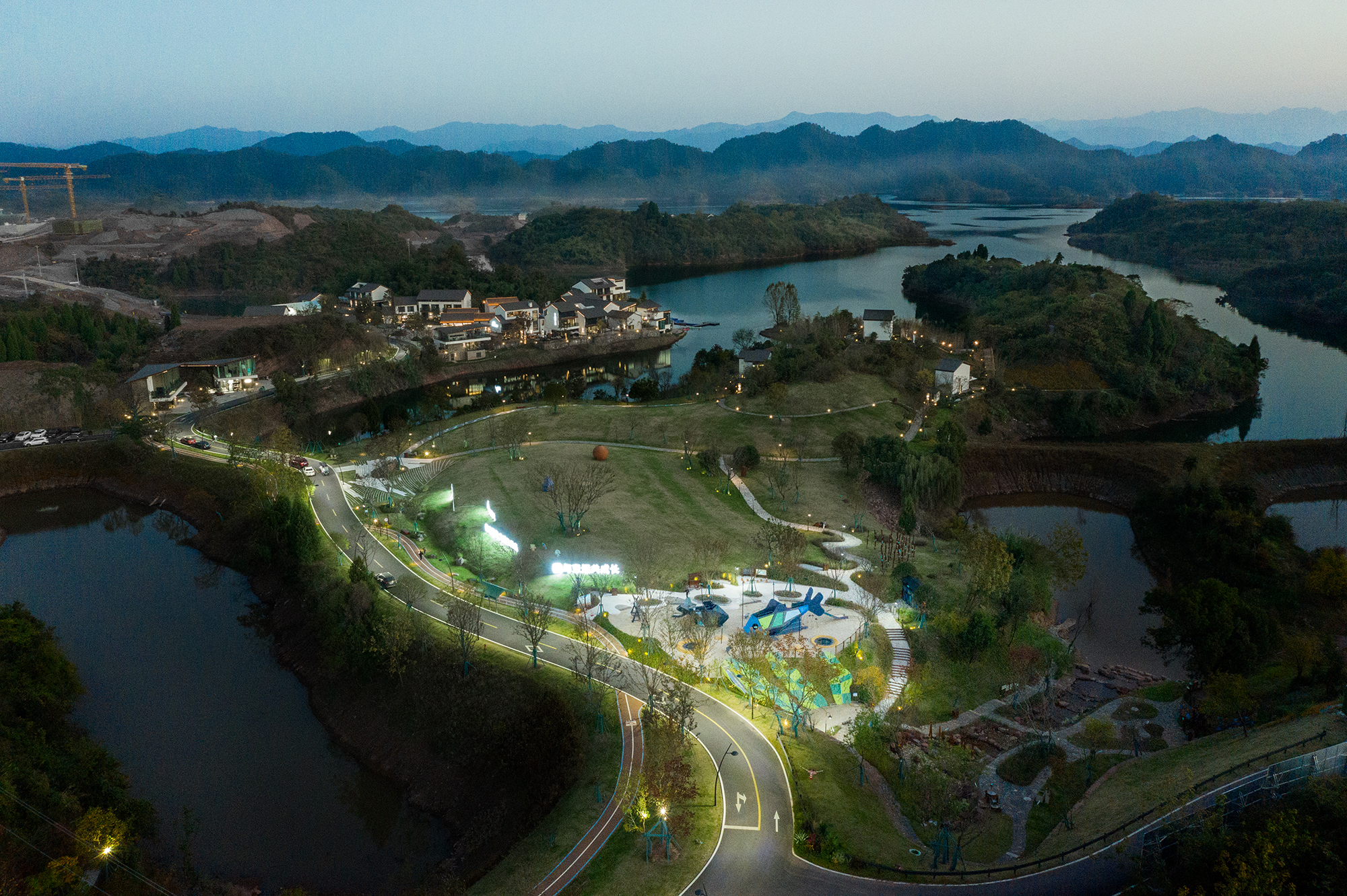 杭州千岛湖鲁能度假区小黑鱼乐园丨中国杭州丨L&A设计集团武汉分公司La Vonderland文旅团队-41