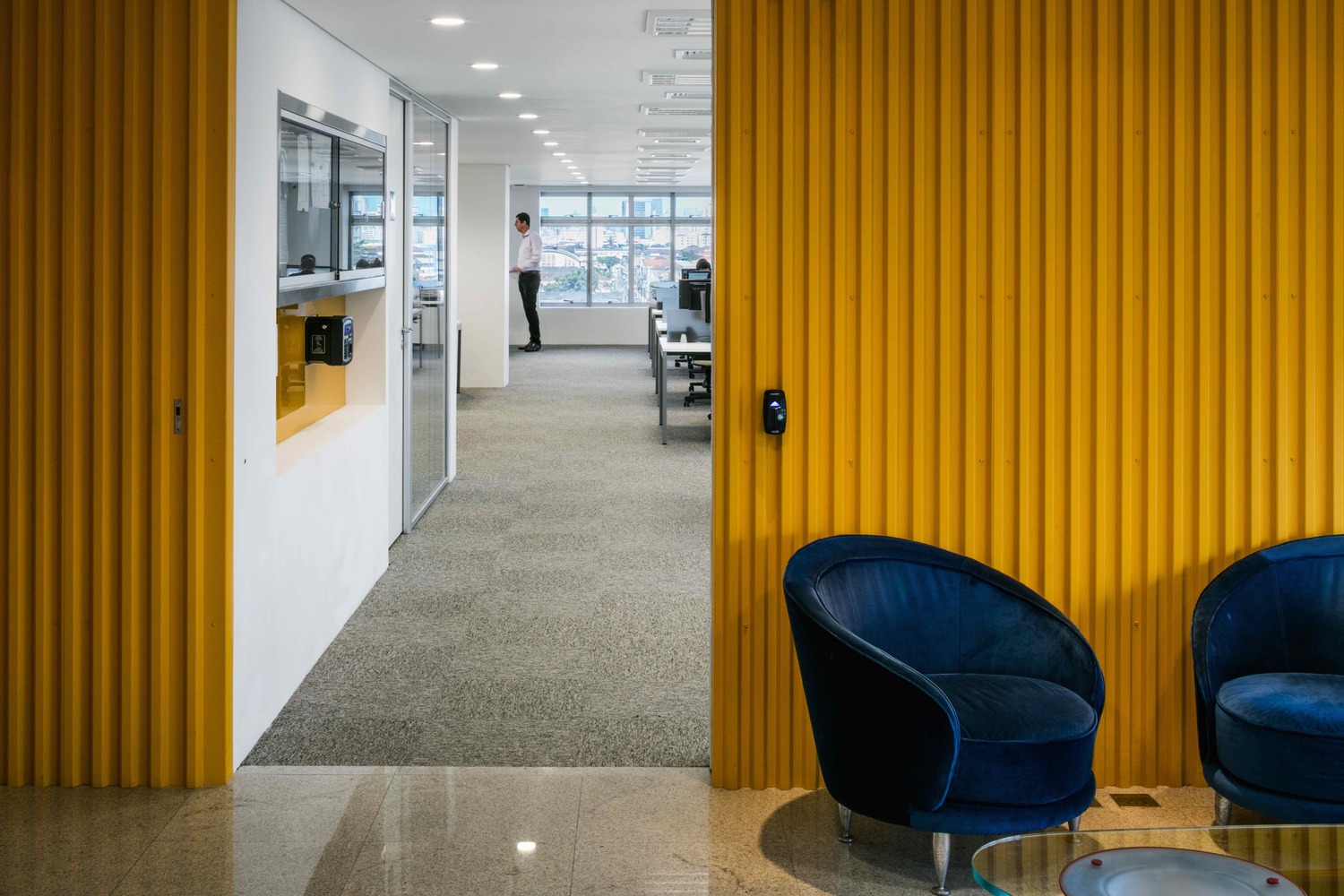 Almares Building  Reinach Mendonça Arquitetos Associados-44