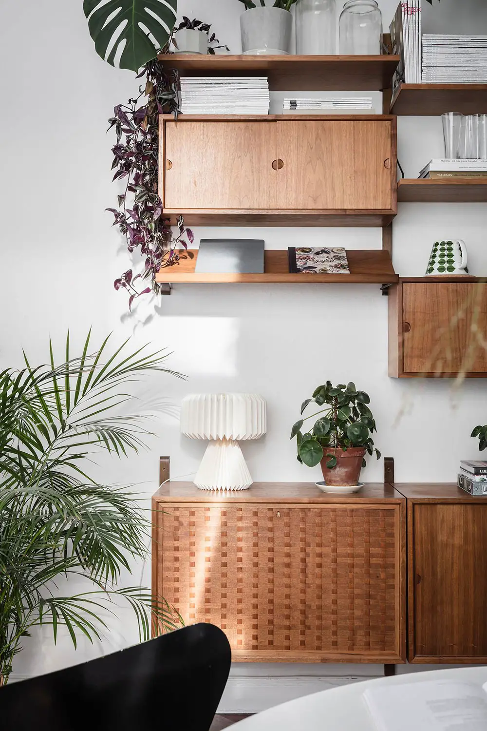 瑞典城市绿洲 | 红白格子地板的温馨公寓-2