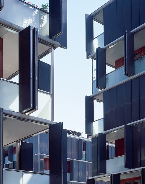 洛巴赫一号

注：这里Lohbach推测是一个地名，I在这种语境常表示一号第一等顺序含义，由于缺乏更多背景信息，仅做此翻译 丨奥地利丨Baumschlager Eberle Architekten-29