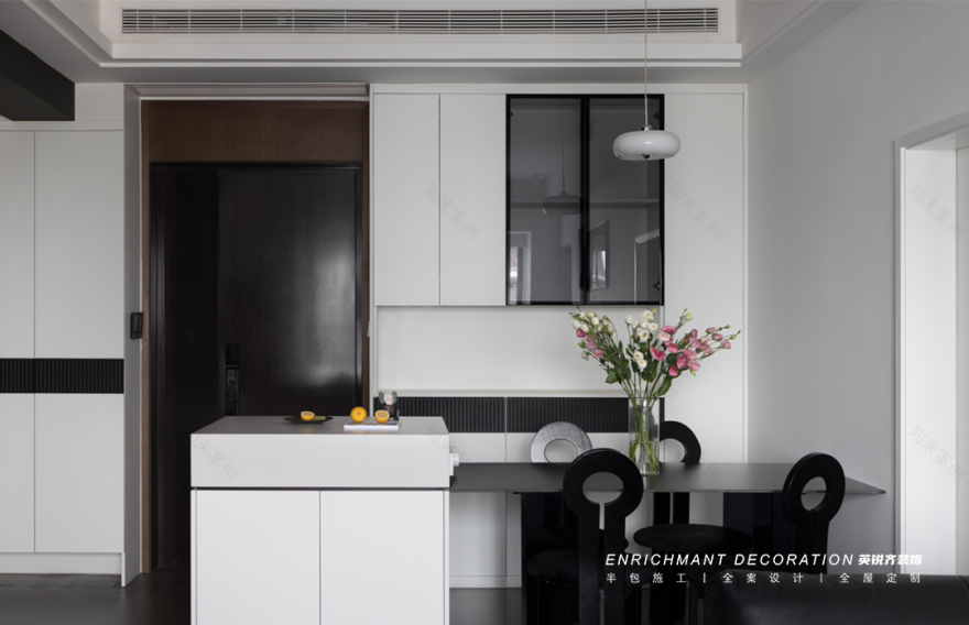 极致黑白丨易越-24