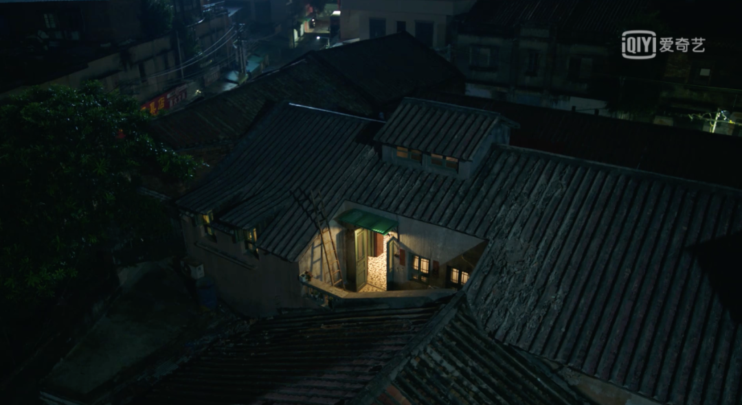 《隐秘的角落》 | 复古风装修，细节尽显悬疑魅力-33