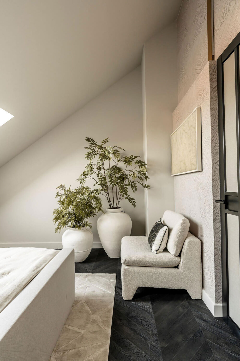 荷兰监狱变废为宝，时尚顶层公寓成设计佳作-22