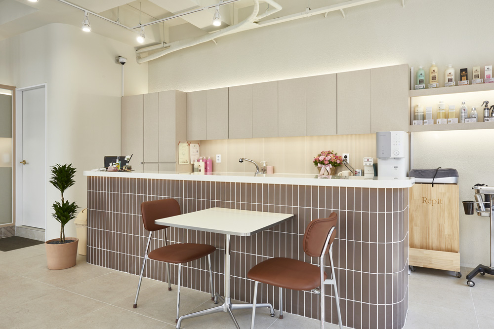 12 坪美容室简约设计 突显空间美感-10