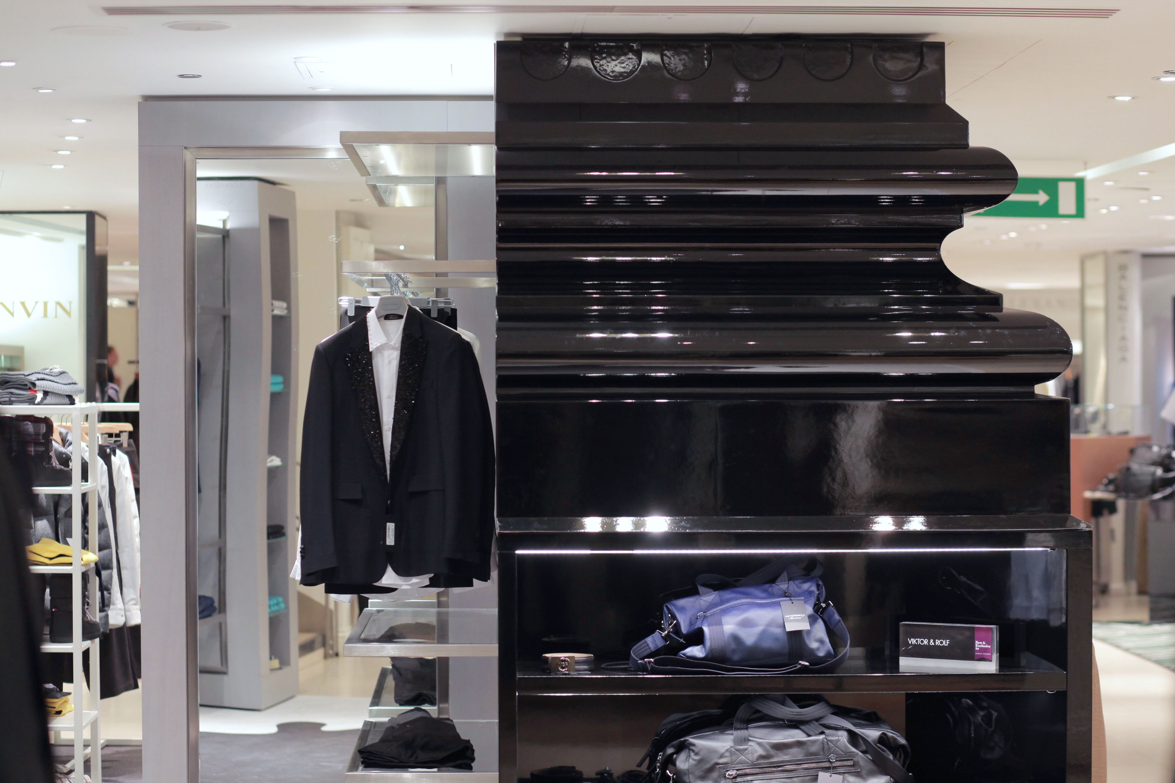 维克托&罗尔夫男士商店-7