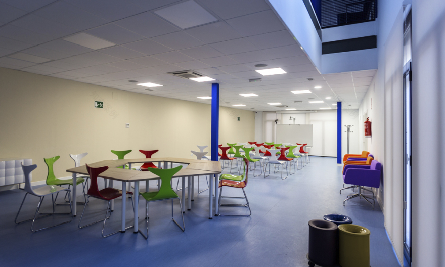 马德里荷斯创意企业孵化办公楼,西班牙 / OOIIO Architecture-38