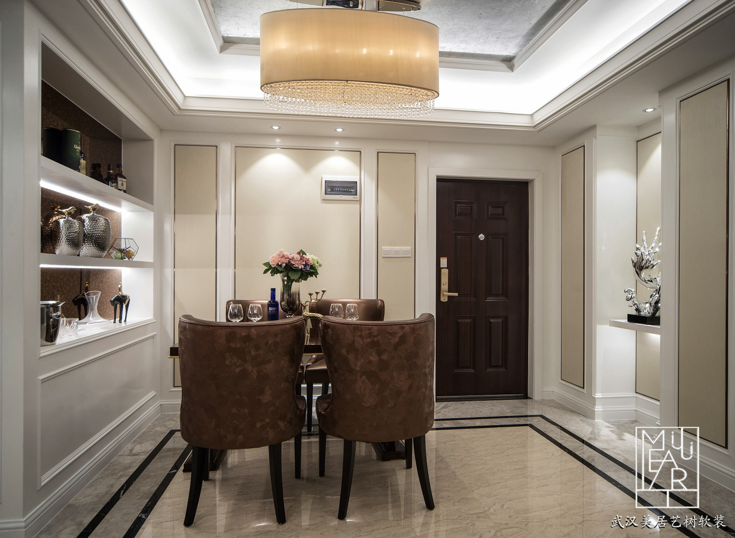 汉阳人信汇•天誉样板间三部曲之新古典风格-4