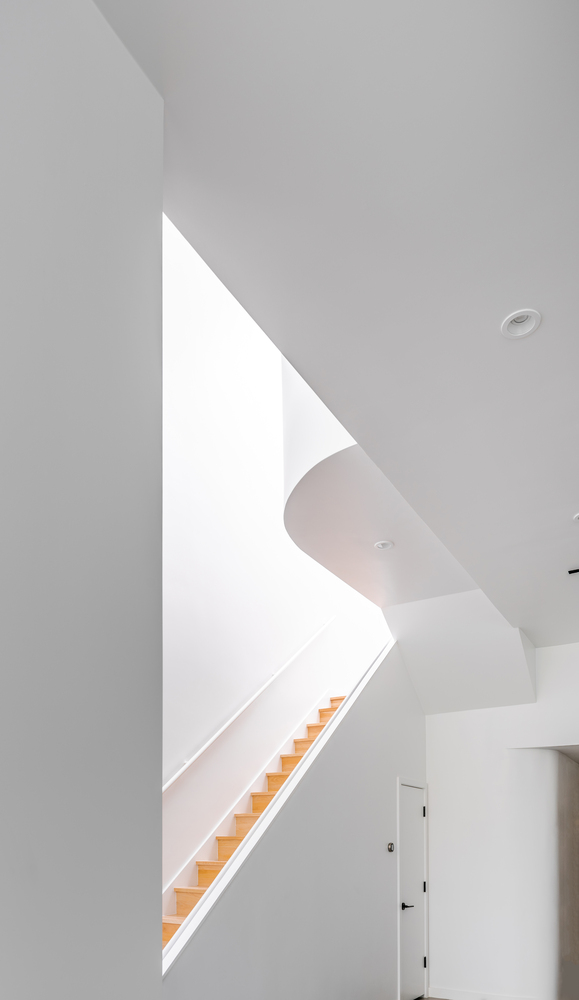 复古与当代的完美融合——Throckmorton 联排别墅翻新-28