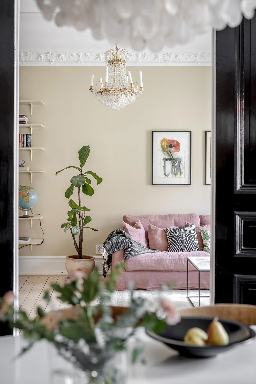 瑞典哥德堡 74 平米公寓的黑色魅力-33