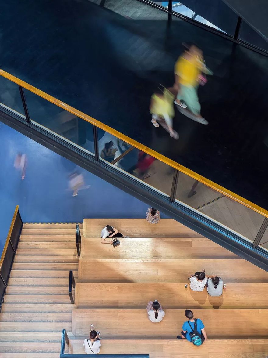 深圳龙岗文化中心 | 混凝土雕塑般的室内空间-49