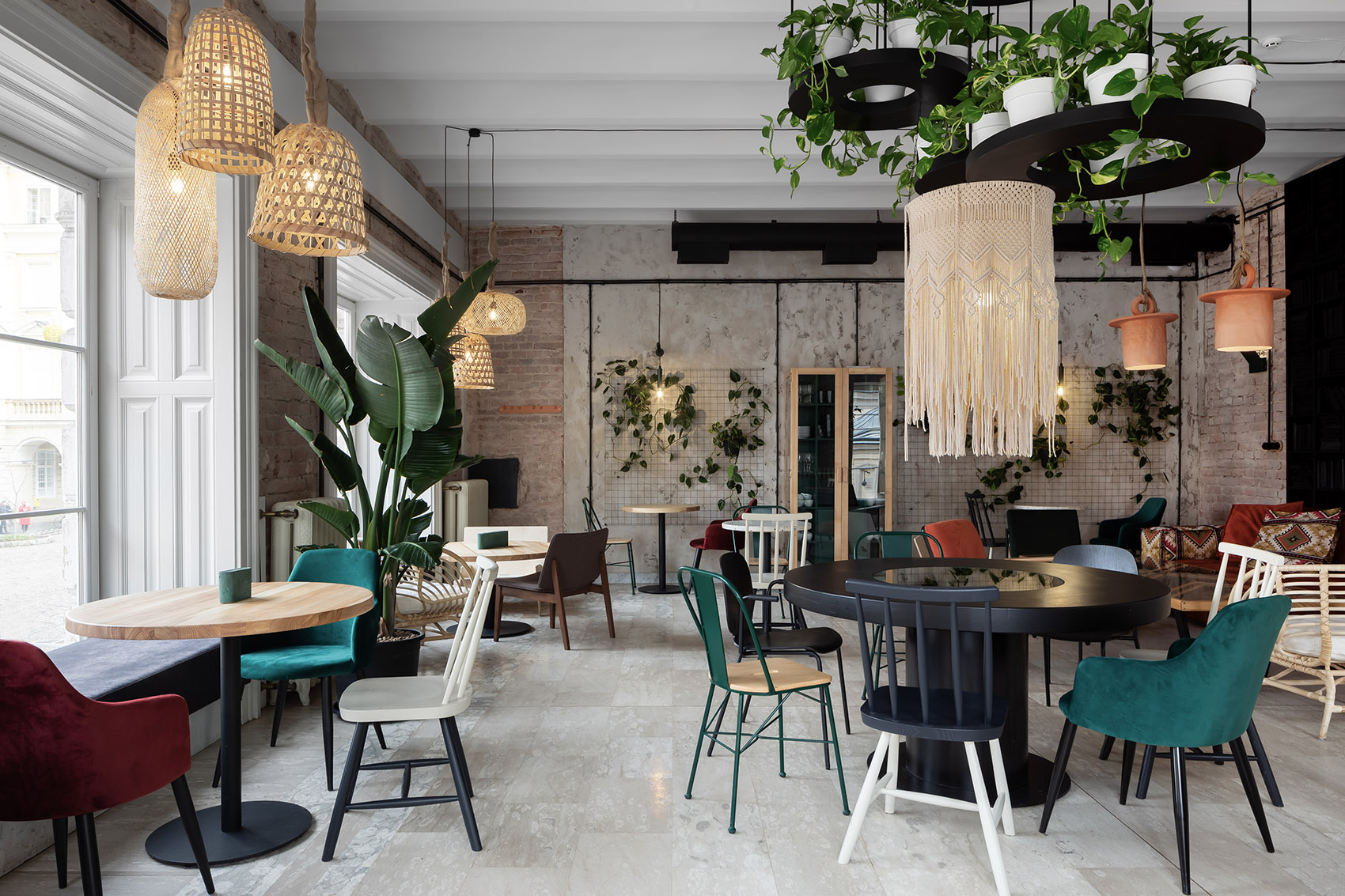 芝士面包房咖啡厅，乌克兰 / Ira Lysiuk-35