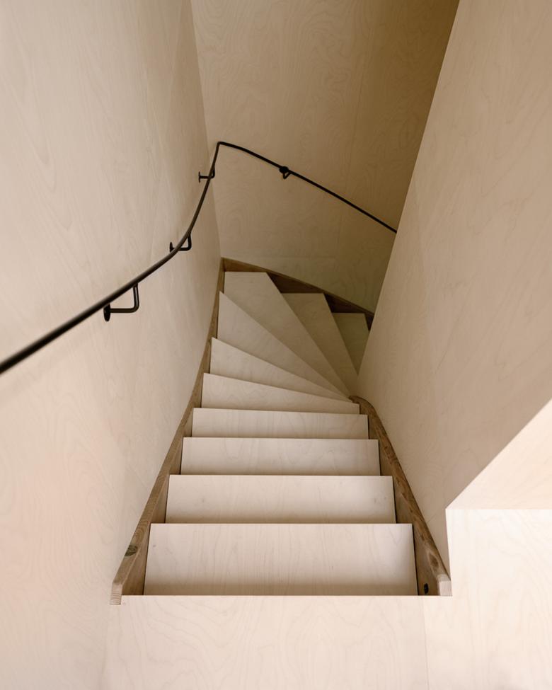 Superdraft Studio丨Dachsaniertung & Umbau Largitzenstrasse丨瑞士-8