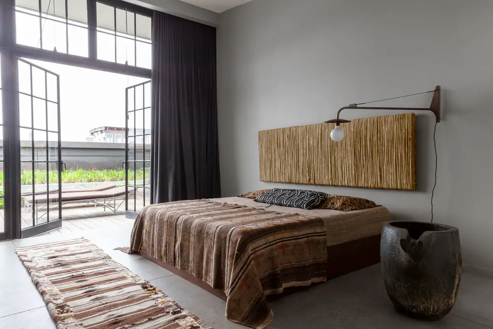 芝加哥工业风复古阁楼设计-12