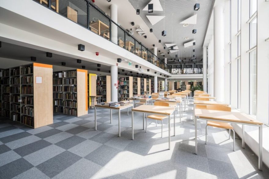 比亚韦斯托克大学图书馆丨波兰丨DEMIURG Project-58