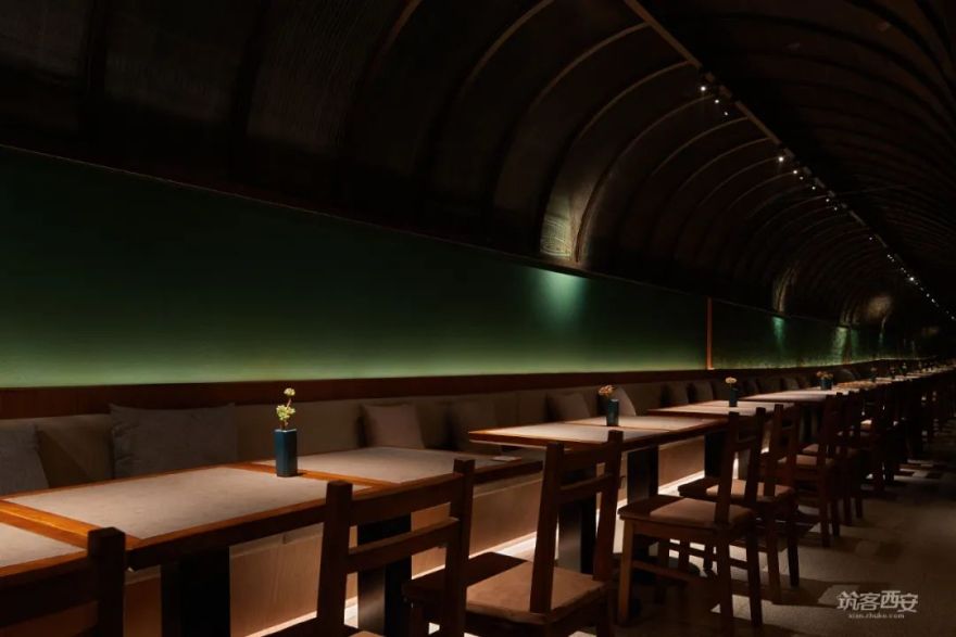 《春发生》 | 大唐不夜城中的“午夜食堂”,郭莘新作的餐饮空间设计-89