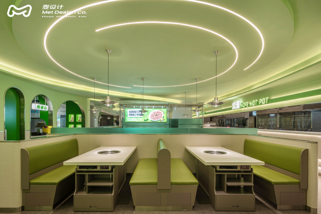 火瀑椒麻火锅恒隆店 · 年轻化高级感空间设计丨中国武汉丨麦设计-31