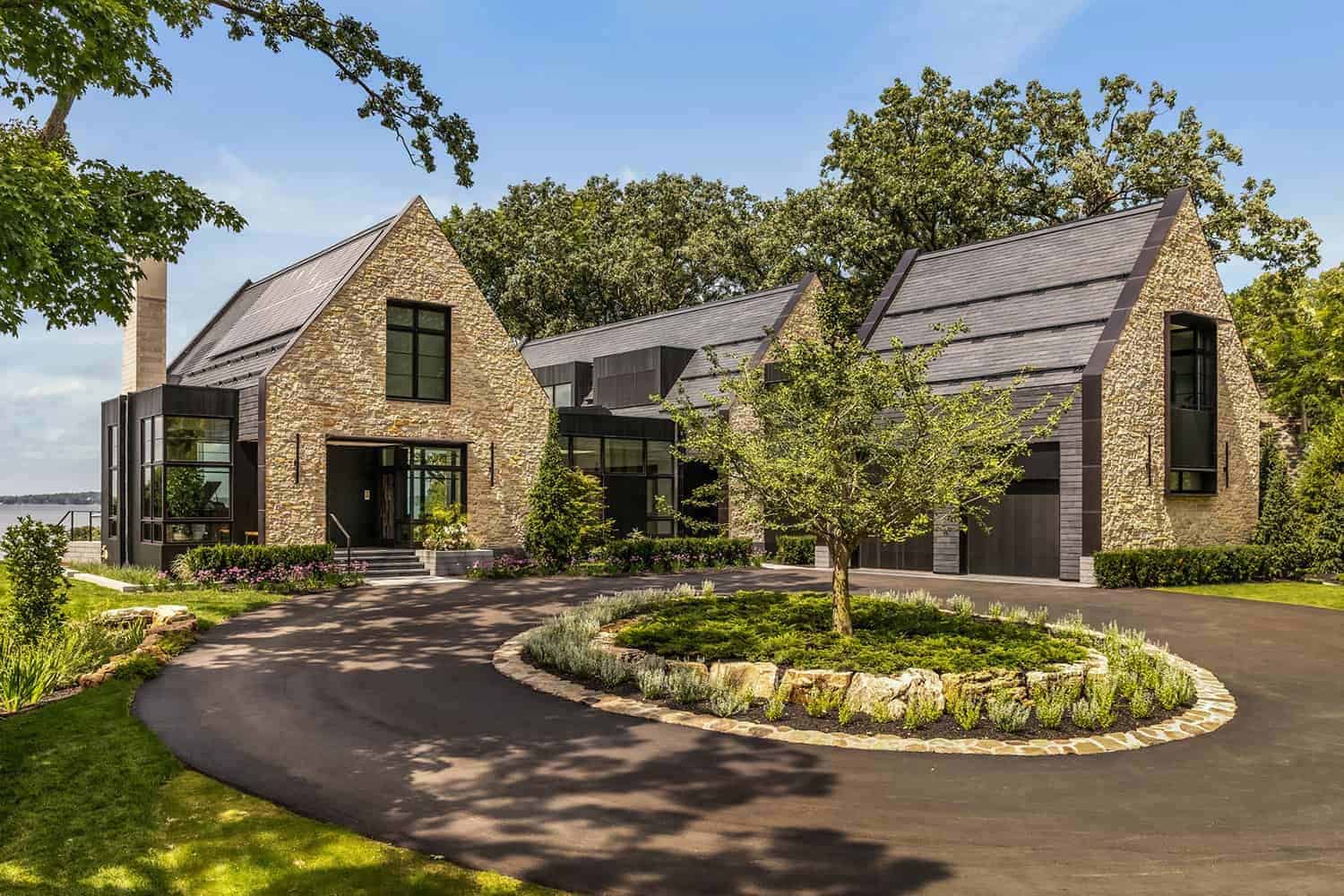 50 Of The Most Popular Houses Featured on One Kindesign for 2022-10