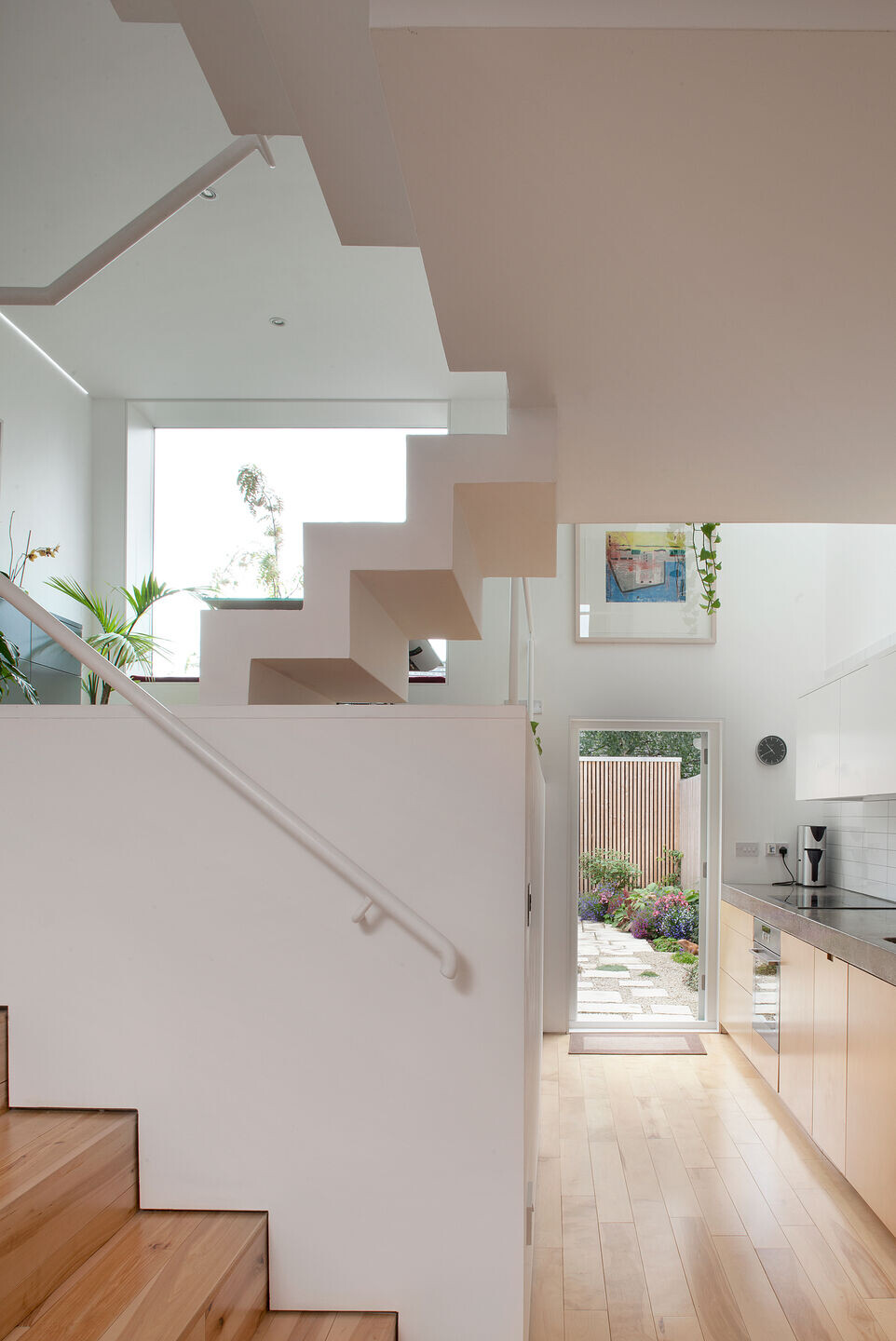 垂直之家的空间魔法-12