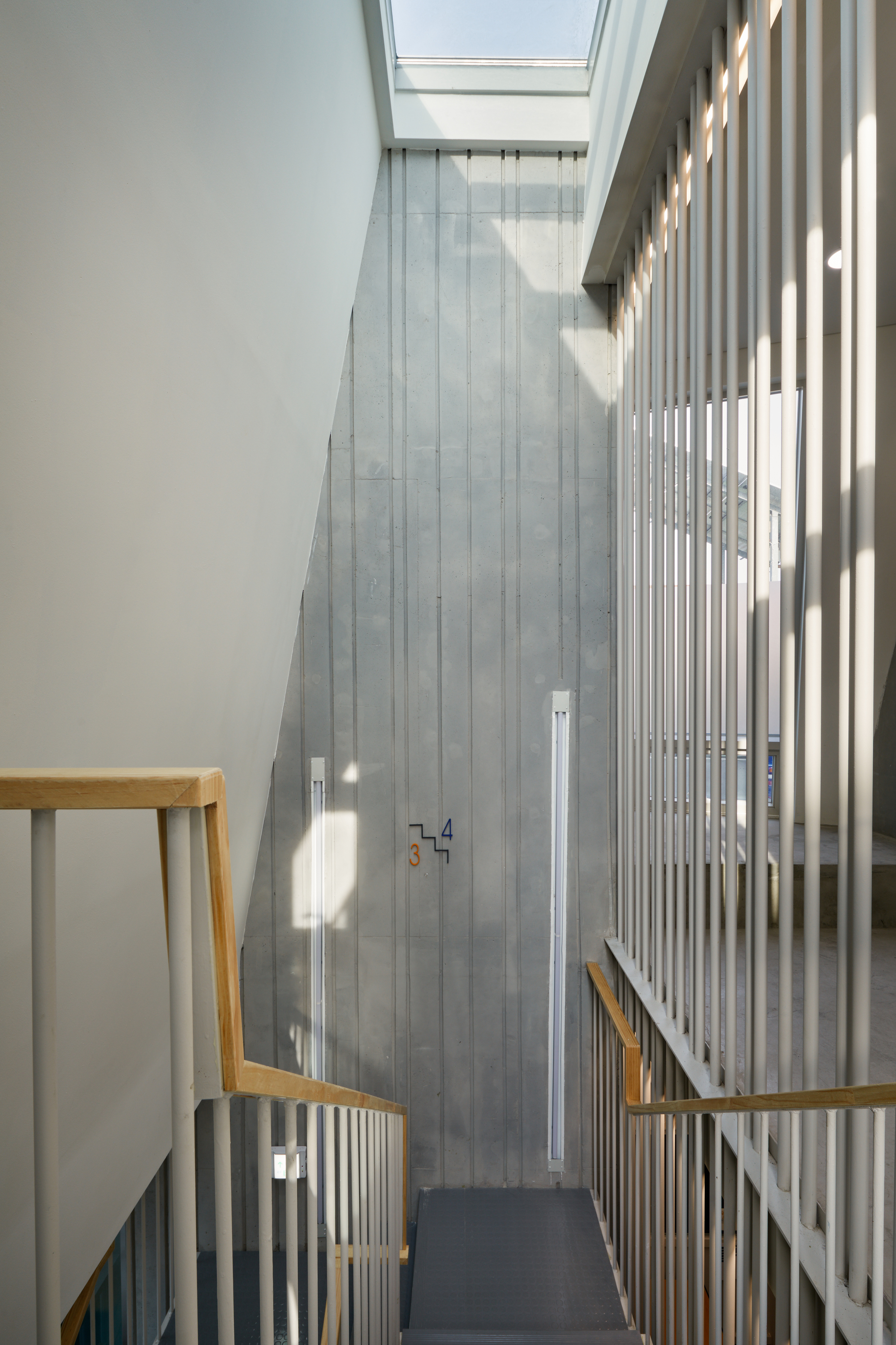 Nowon Women's Education Center / TPL Architects-43