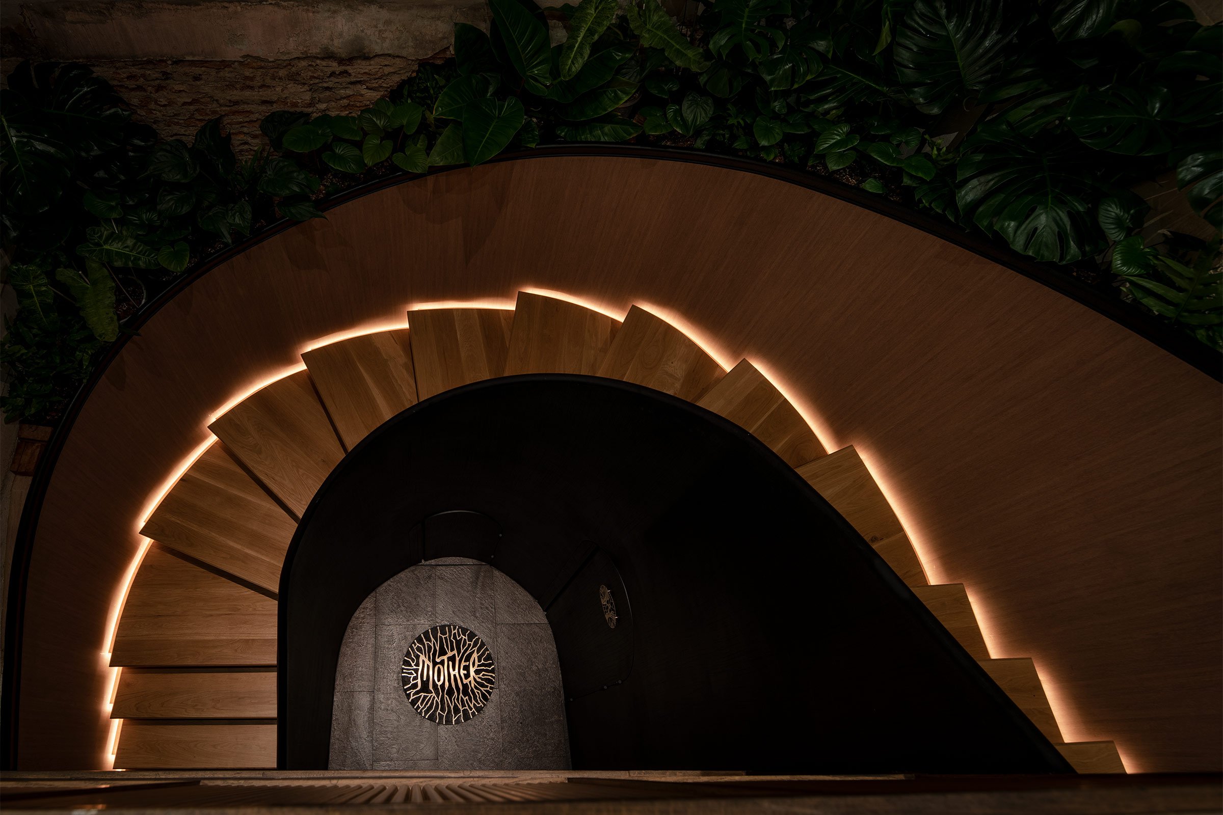 Interior Design Bangkok Fine Dining Restaurant & Bar, Mother - Design by Taste Space Thailand — Design Anthology-0