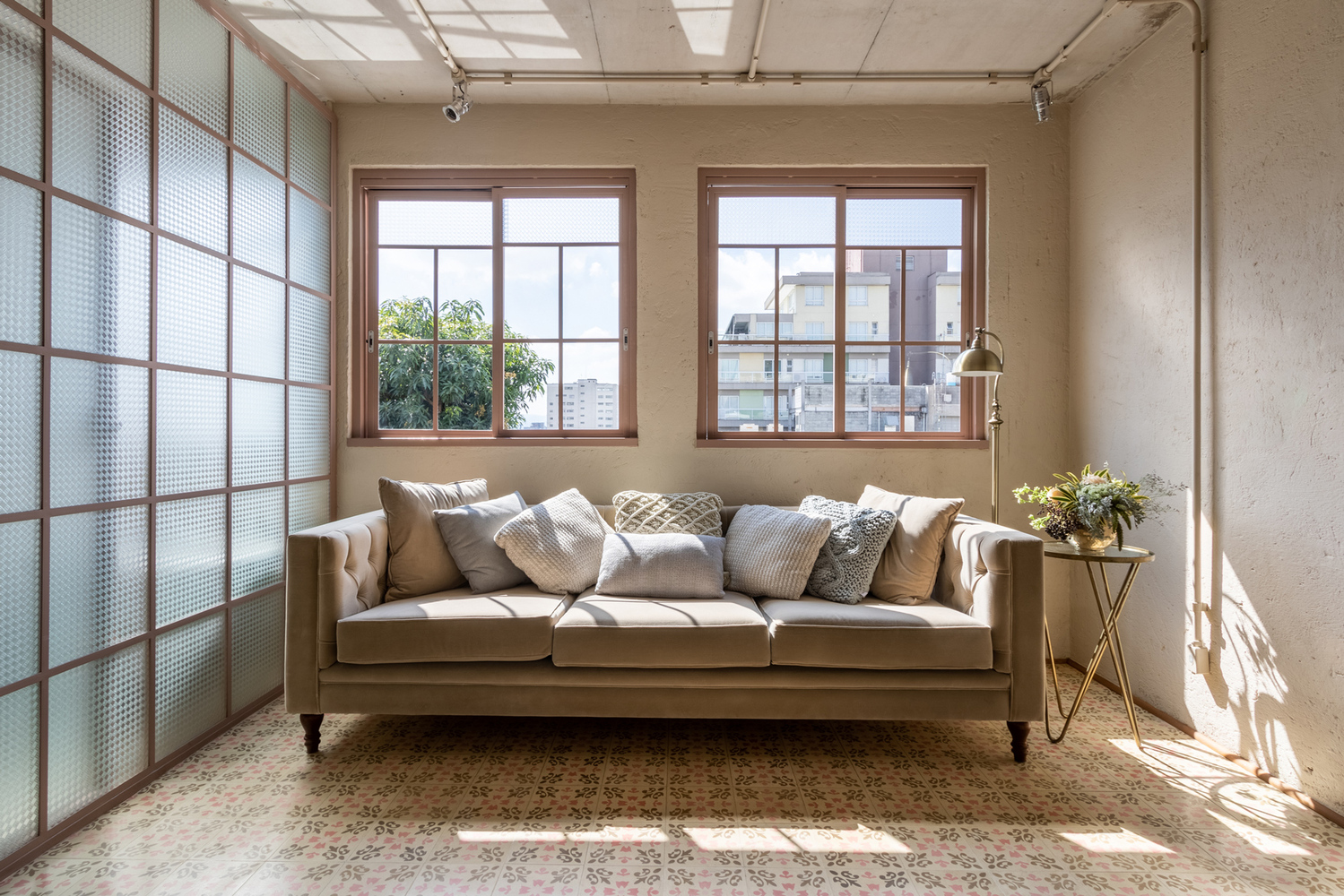 美式田园住宅精致翻新-12