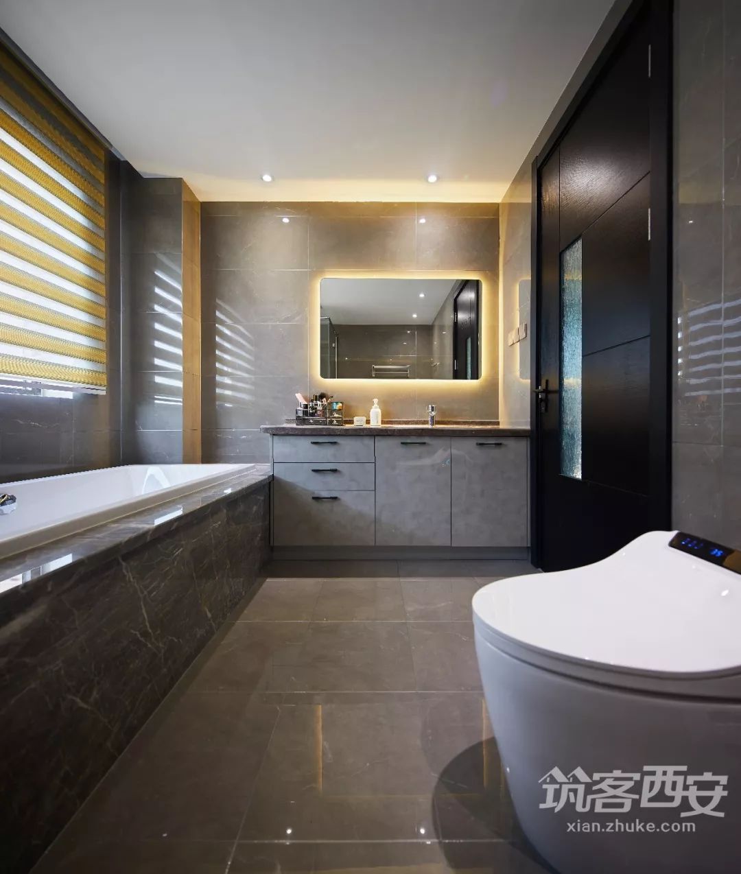 黑白灰的现代简中婚房,温馨与品味的完美融合-74