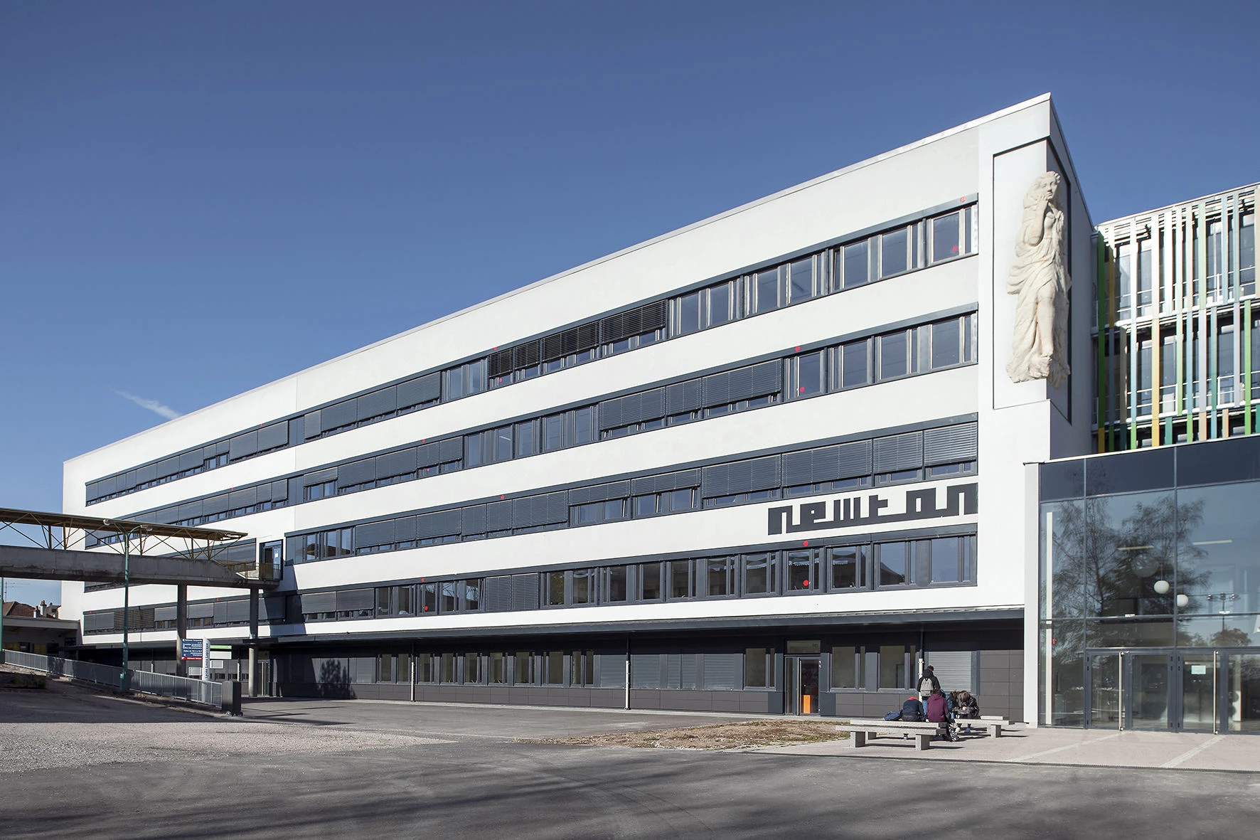 Louis Lapicque Regional High School-9