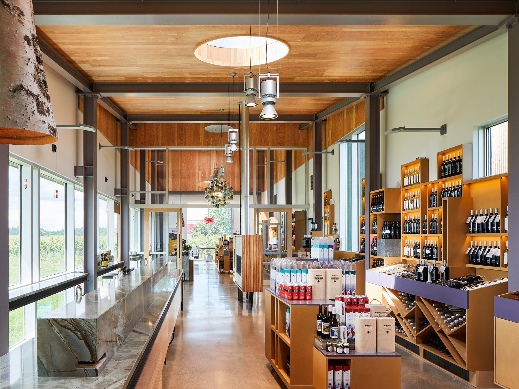 尼亚加拉湖畔葡萄酒庄园零售与品鉴亭-3