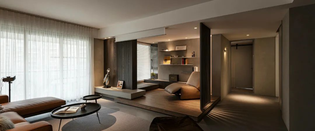 焦糖木肌理,构建内敛沉静的居家空间-0