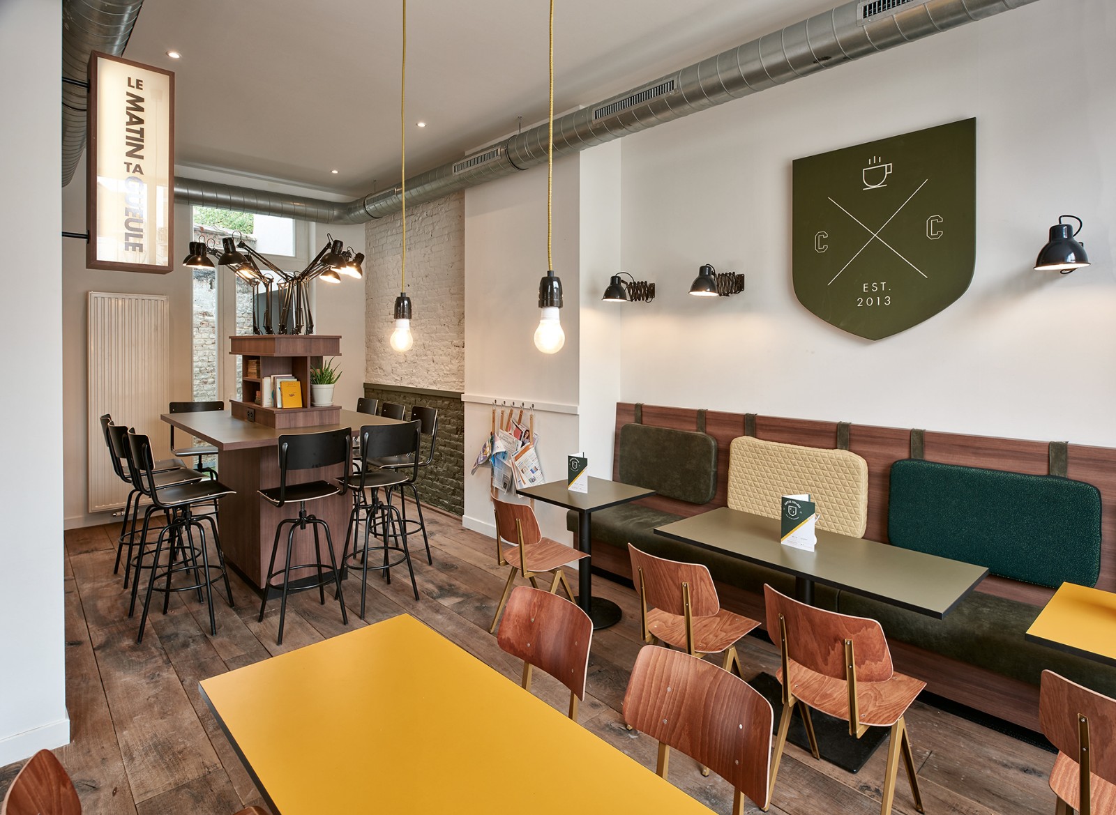 布鲁塞尔 Coffee College 复古砖墙咖啡店-3