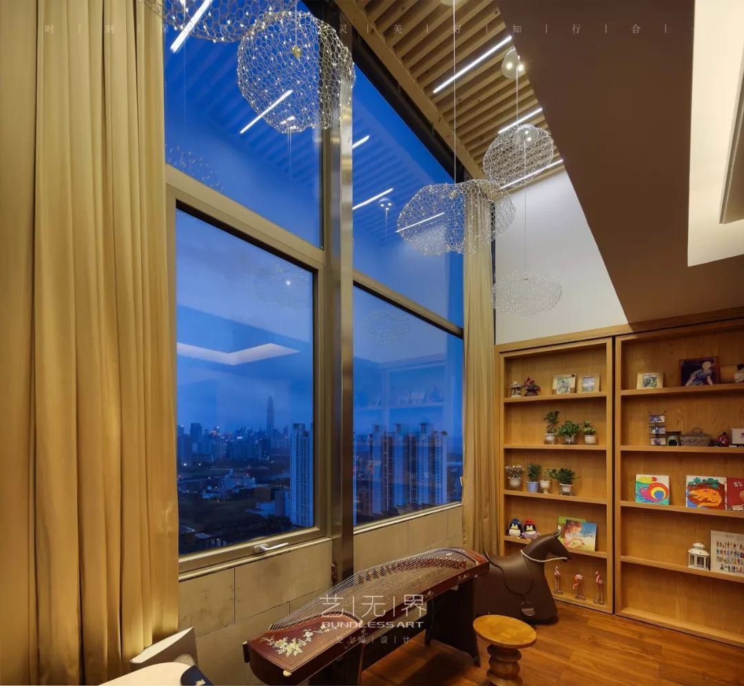 香蜜湖错层之家 | 现代生活与传统关公的和谐融合-26