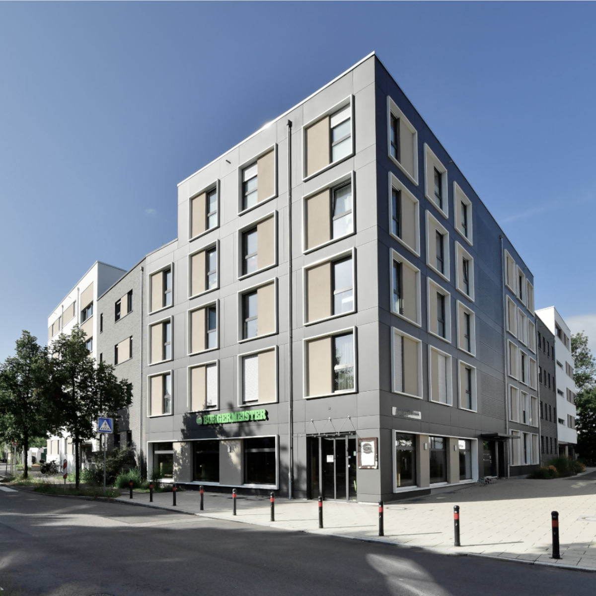 蒂宾根的油磨坊

注：Ölmühle 直译为 油磨坊 ，Tübingen 是德国城市 蒂宾根  丨H|G Architekten und Stadtplaner-4