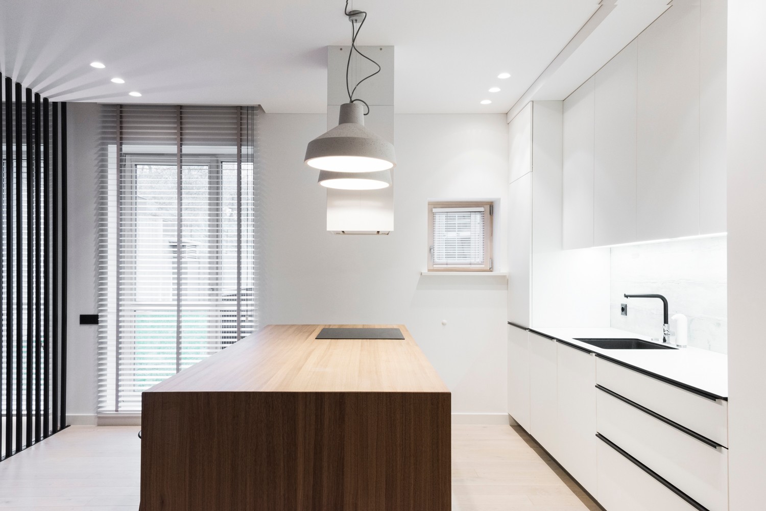 简约黑白木色 纯色美学私宅-9