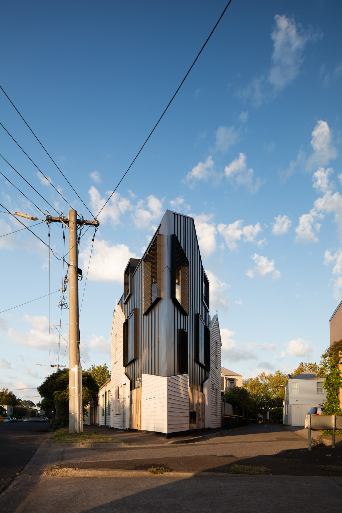 Acute House（锐利屋）-17