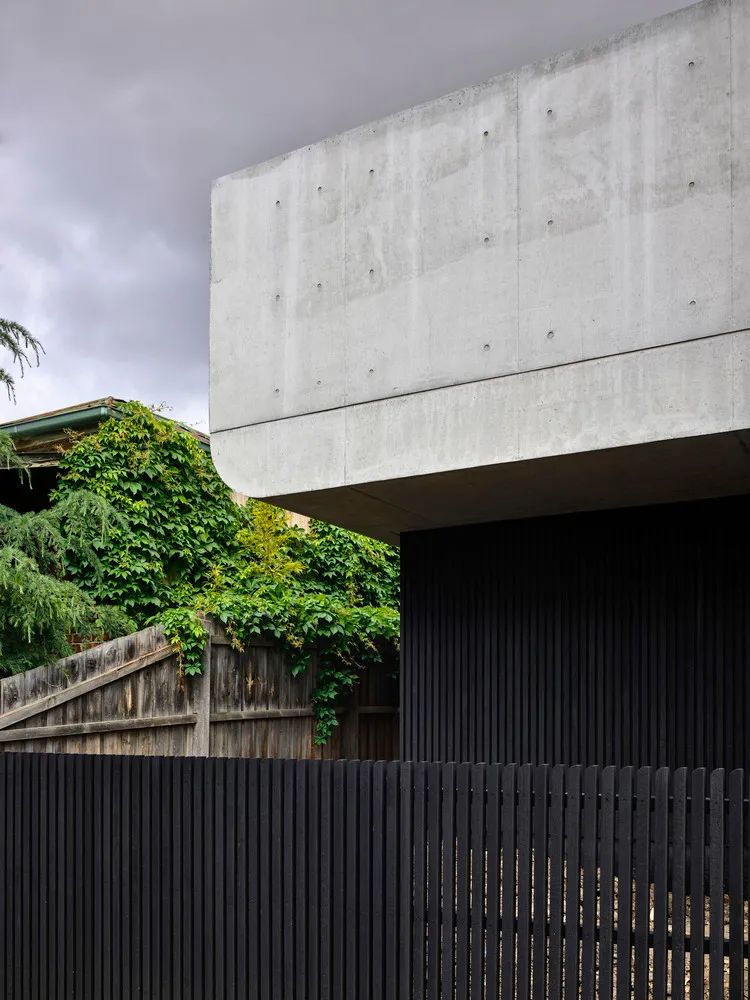 澳大利亚阳光泳池家园,多代同堂的终身住宅-18