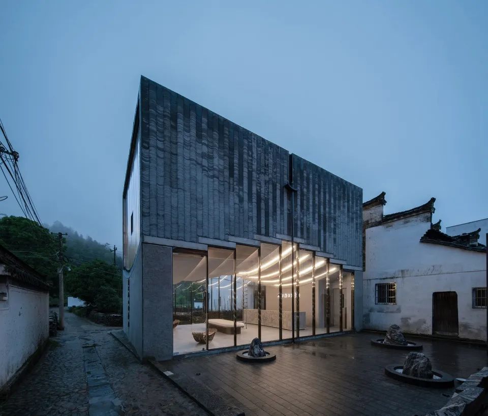 桥廊:上海三联书店·黄山桃源店丨中国黄山丨来建筑设计工作室-27