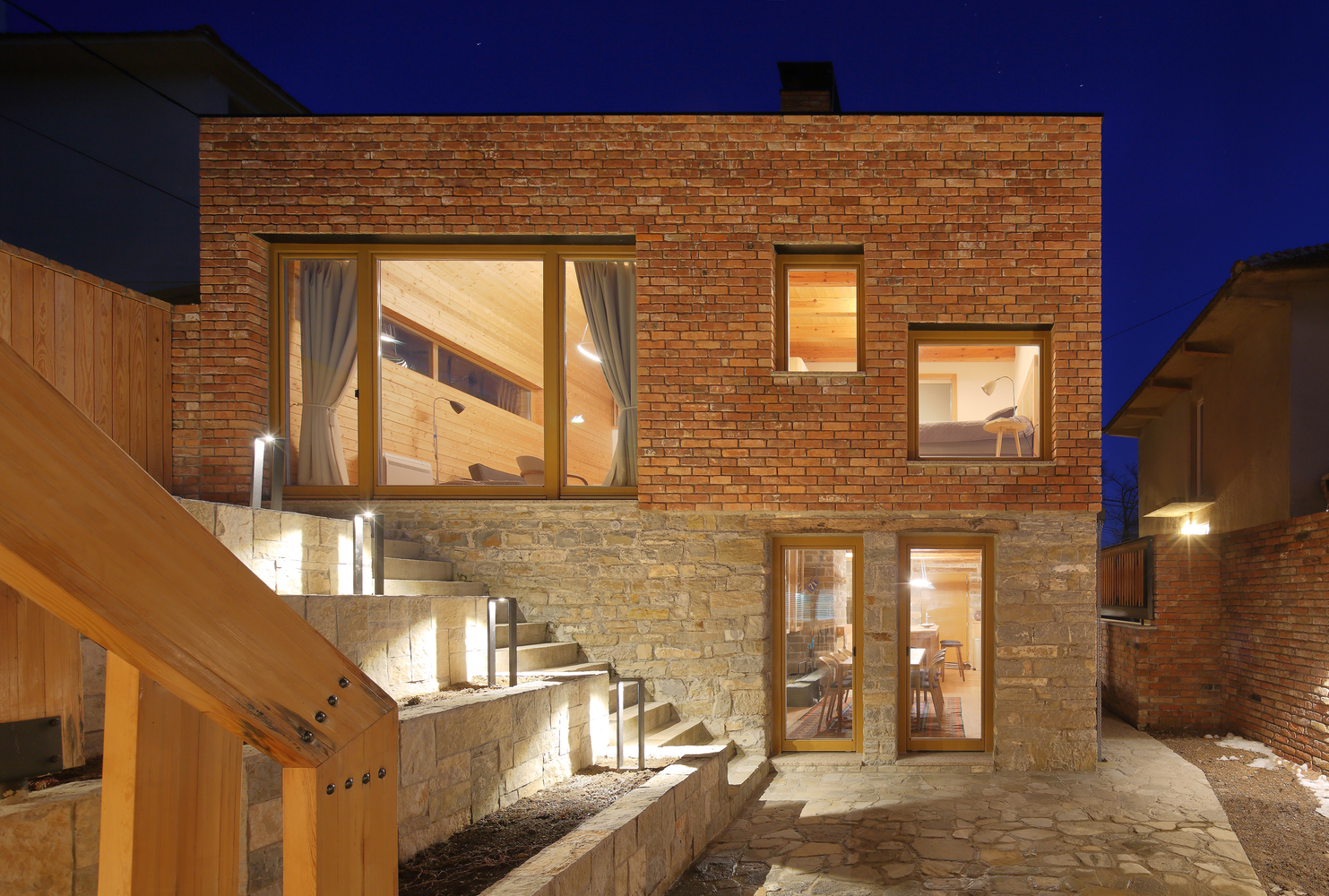 回归传统的 Bosnian 之家 | Hiža Mišljenova House-33