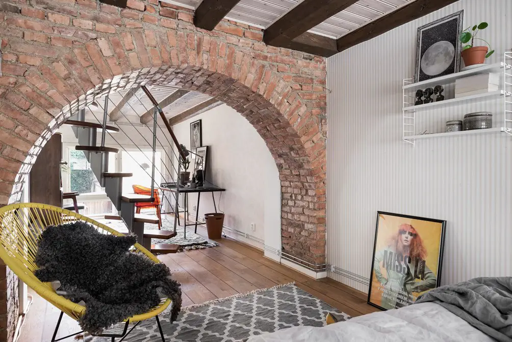 砖拱卧室的活力黄 | 打破中性空间的完美平衡-23