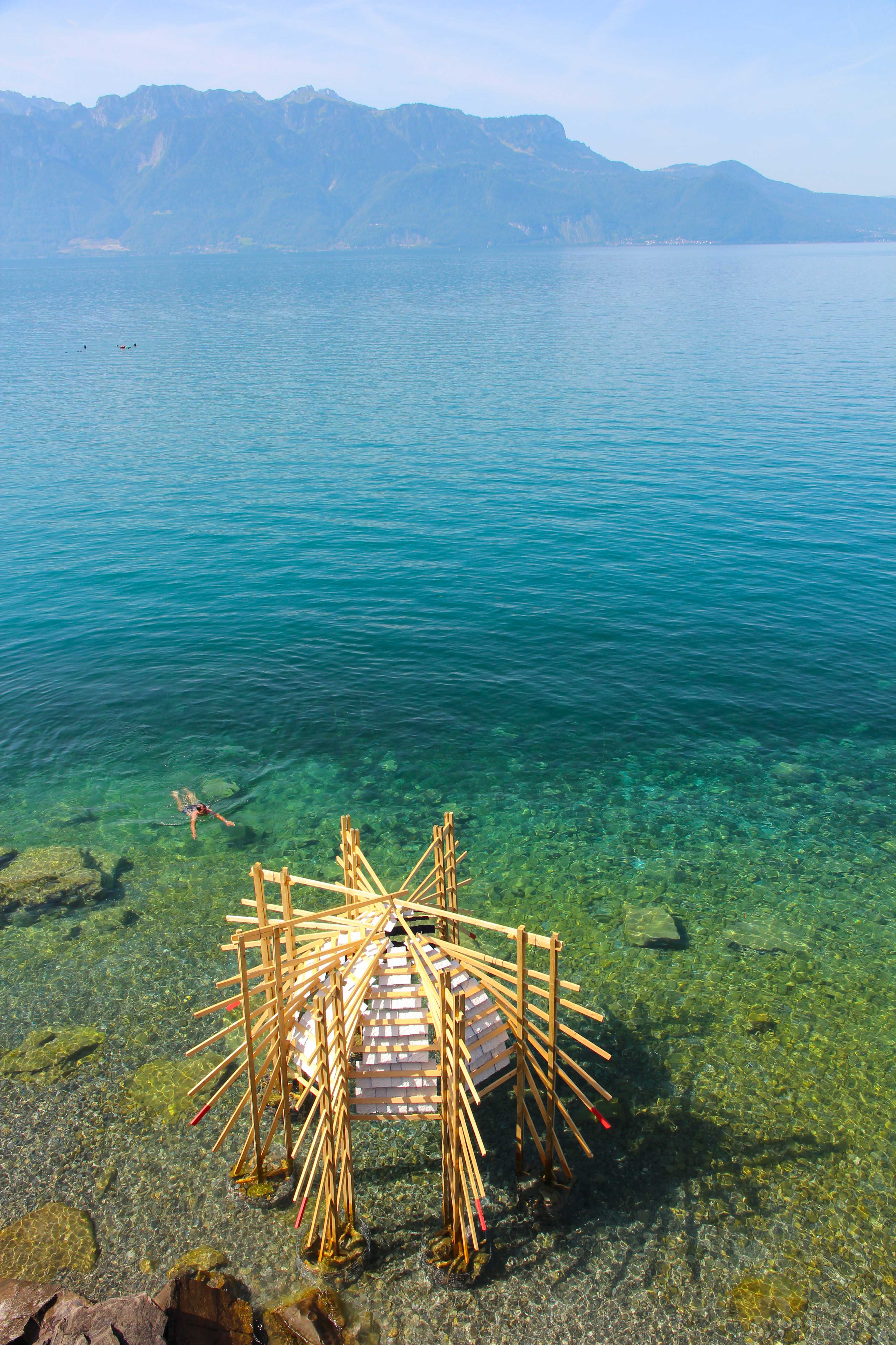 水之馆 | 瑞士建筑师打造木瓷交融的湖中展馆-17
