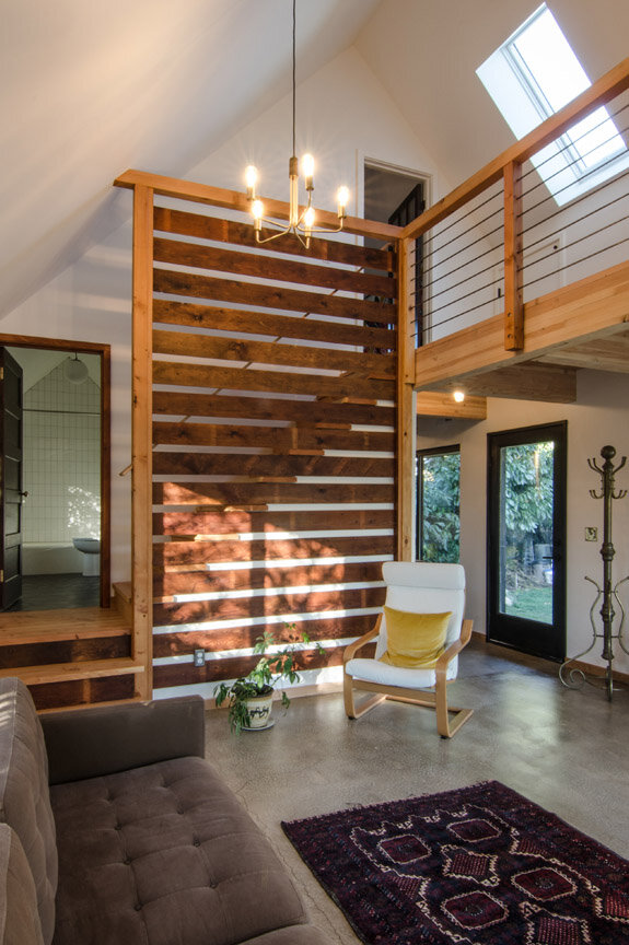 由于 FAILING ST ADU 中的 ST 和 ADU 可能是特定领域的专业术语、缩写或特定名称，没有足够信息明确其准确含义，所以难以准确翻译整个内容此为错误提示，无法提供准确翻译 丨美国波特兰丨Polyphon Architecture & Design,LLC-13