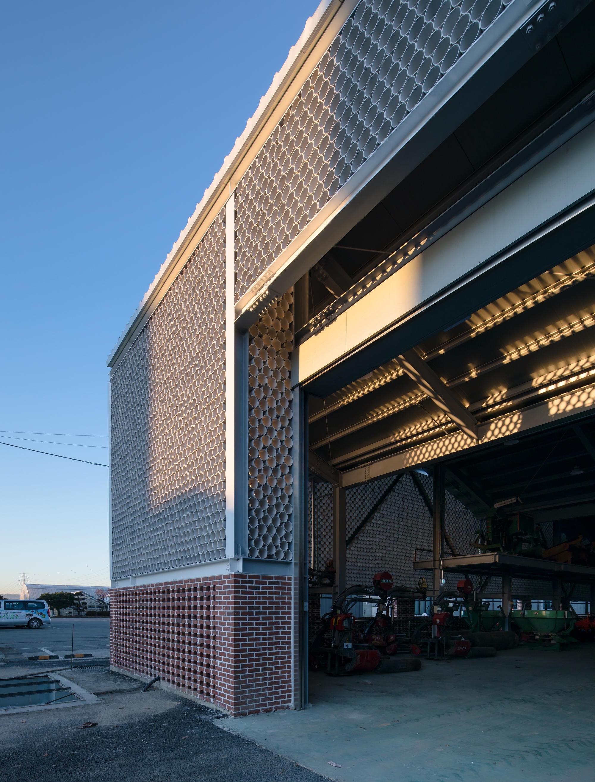 ASAN Warehouse / Studio Atelier Maroo-51