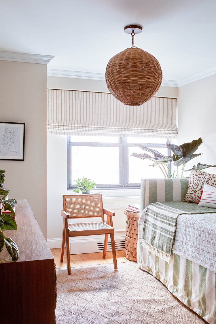 Upper East Side Guest Bedroom Ariel Okin-4