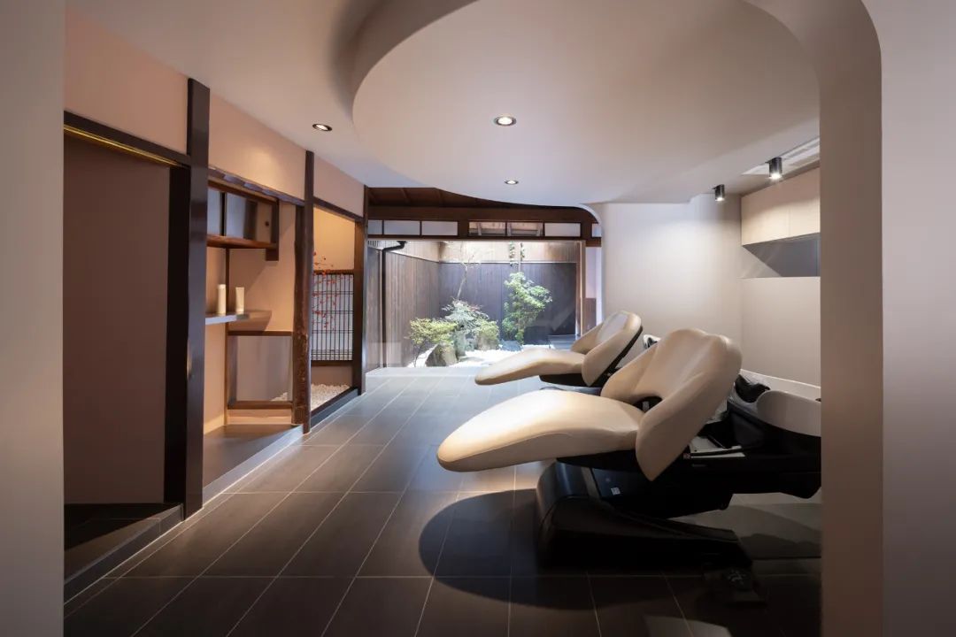 京都町屋美容院“ONE & ONLY”设计丨日本京都丨米尚丽零售设计网-17