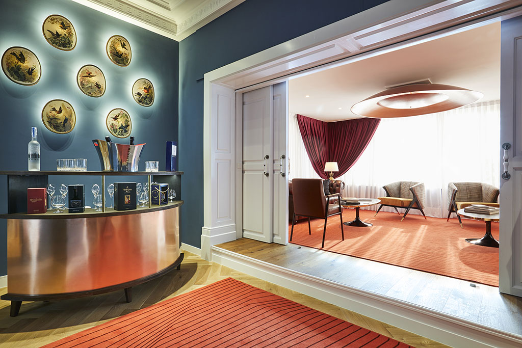 经典裁缝店外观改造丨西班牙卡斯蒂利亚-3