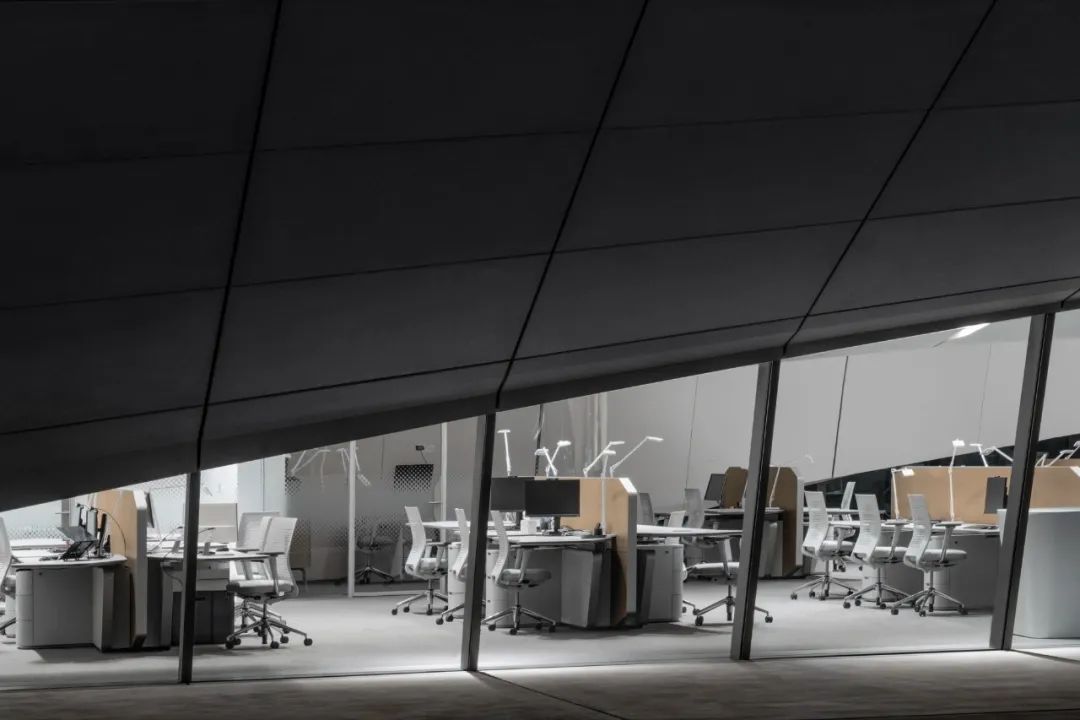 BEEAH 总部大楼室内设计丨ACPV ARCHITECTS-28